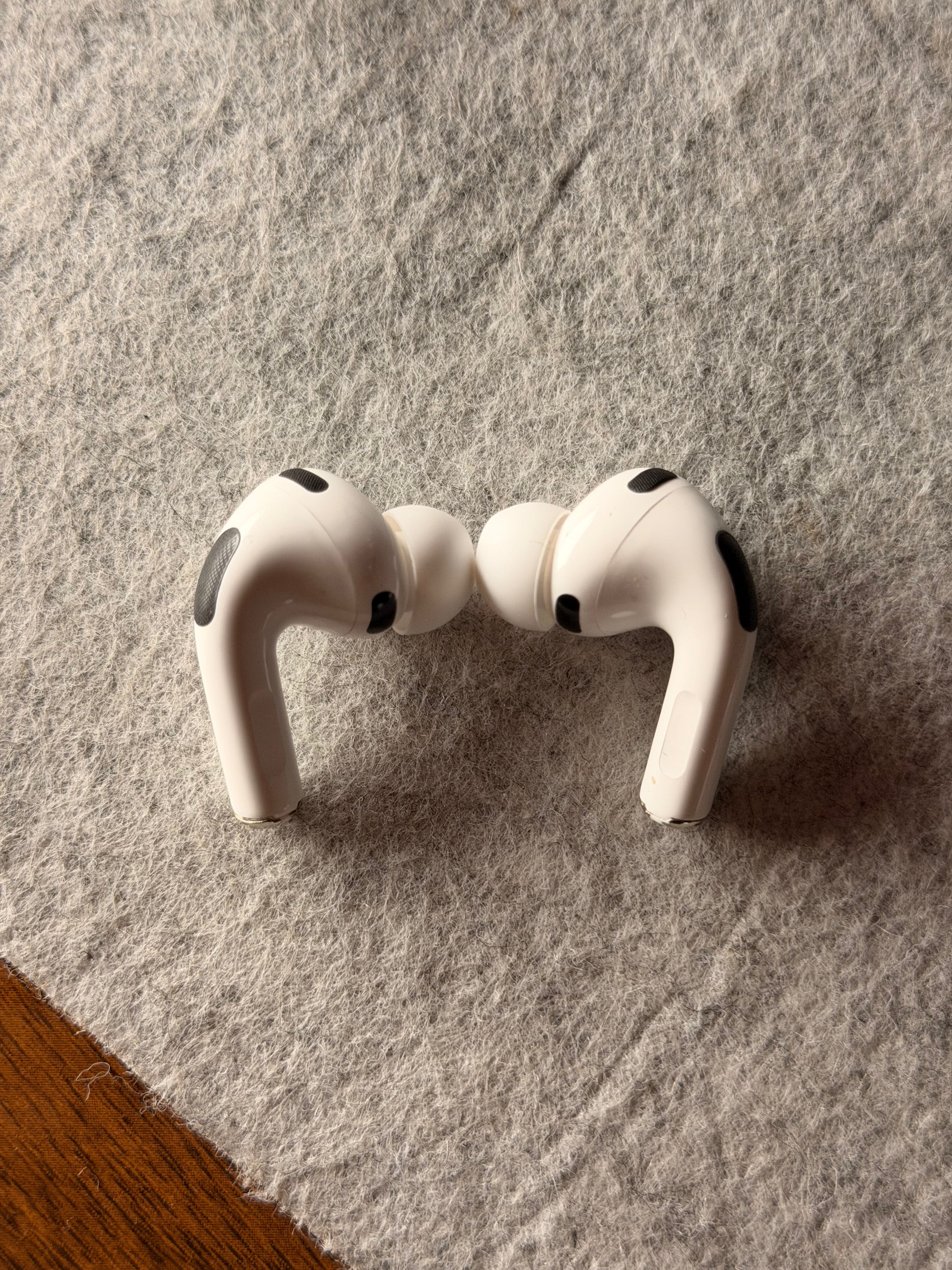 Mubtronics AirPods Pro 3 ANC 100% ( 2025 latest pods By Apple )